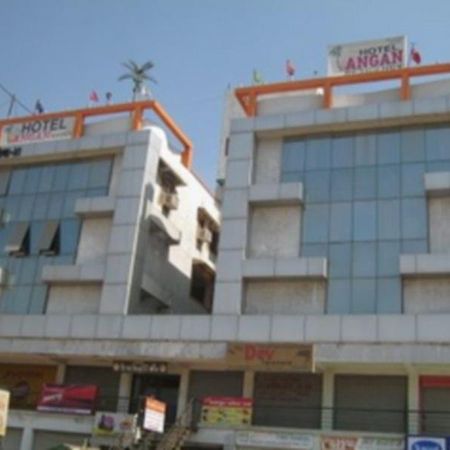 Angan Residency Otel Amhedabad Dış mekan fotoğraf